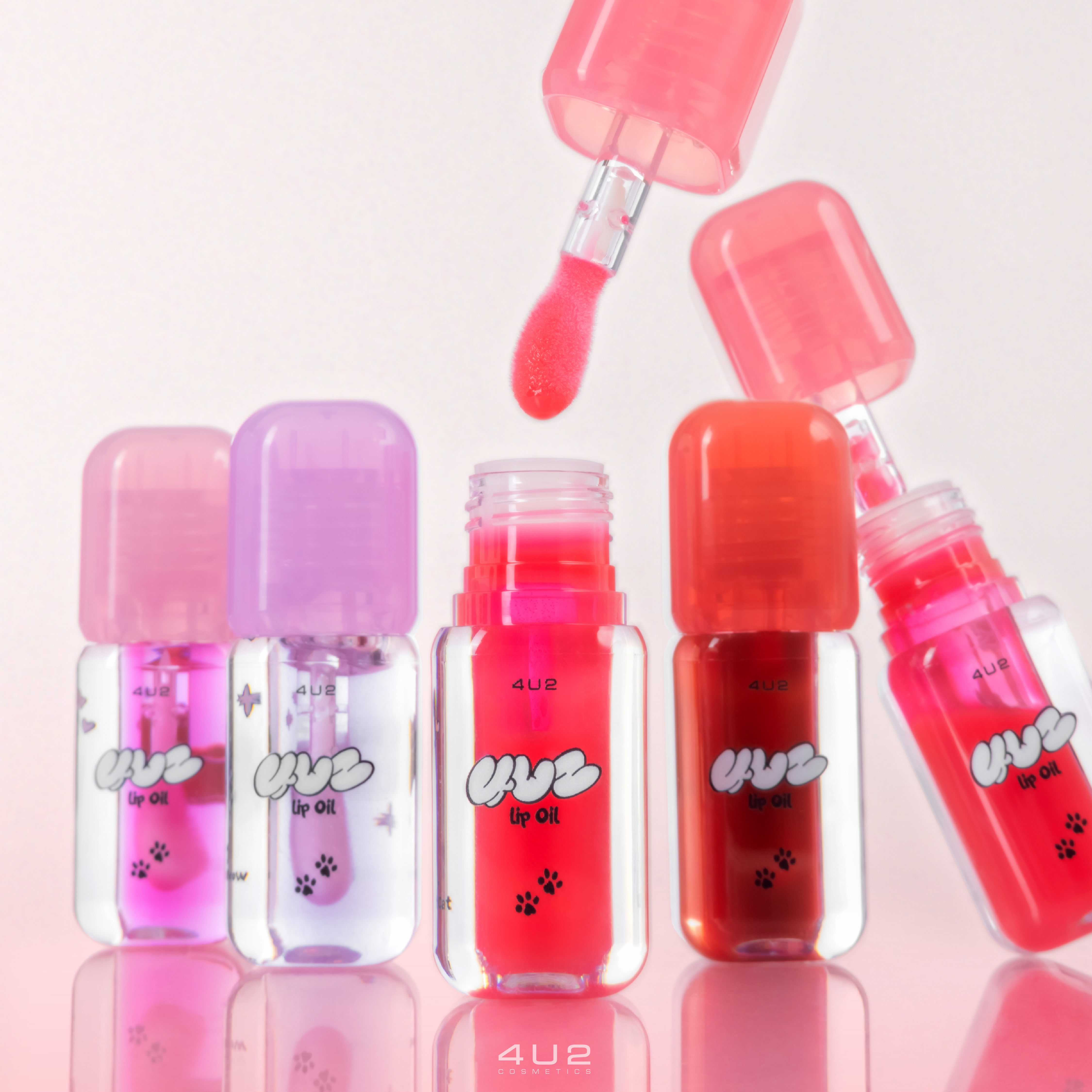 4U2 LIP OIL 4U2 زيت مغذي ومرطب للشفاه