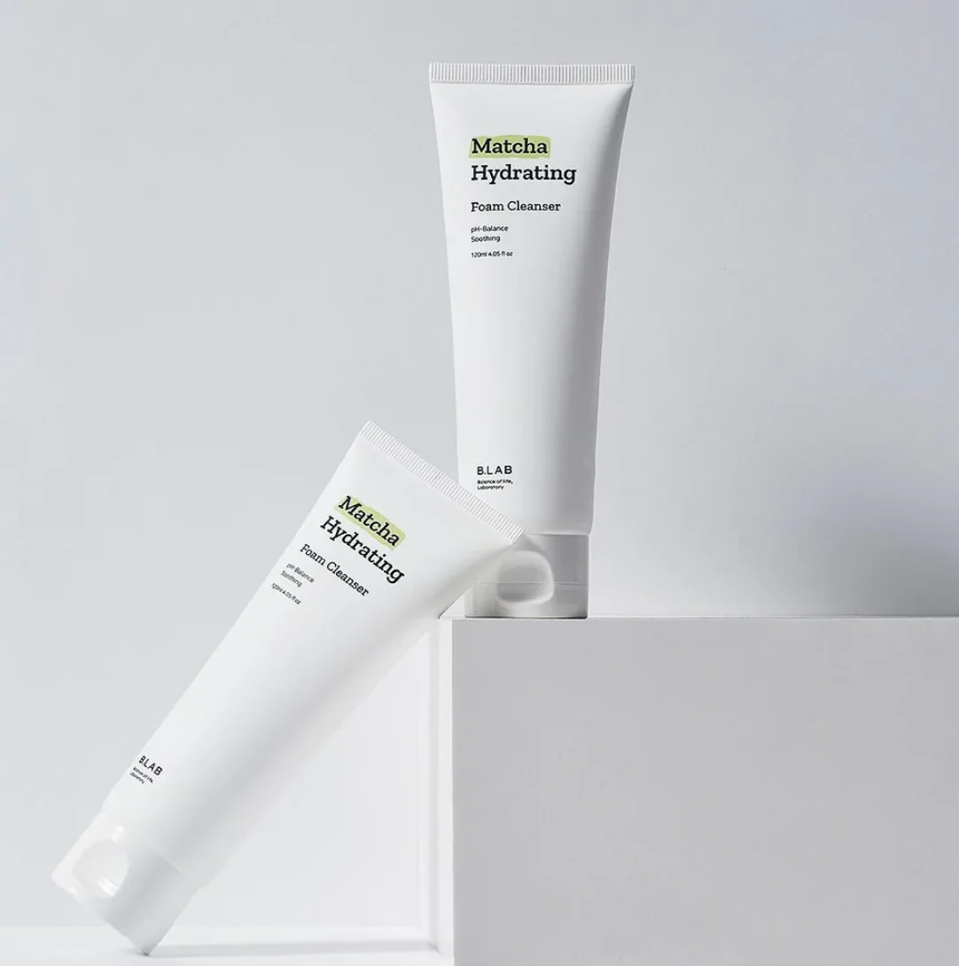 B.Lab غسول رغوي مرطب بماتشا