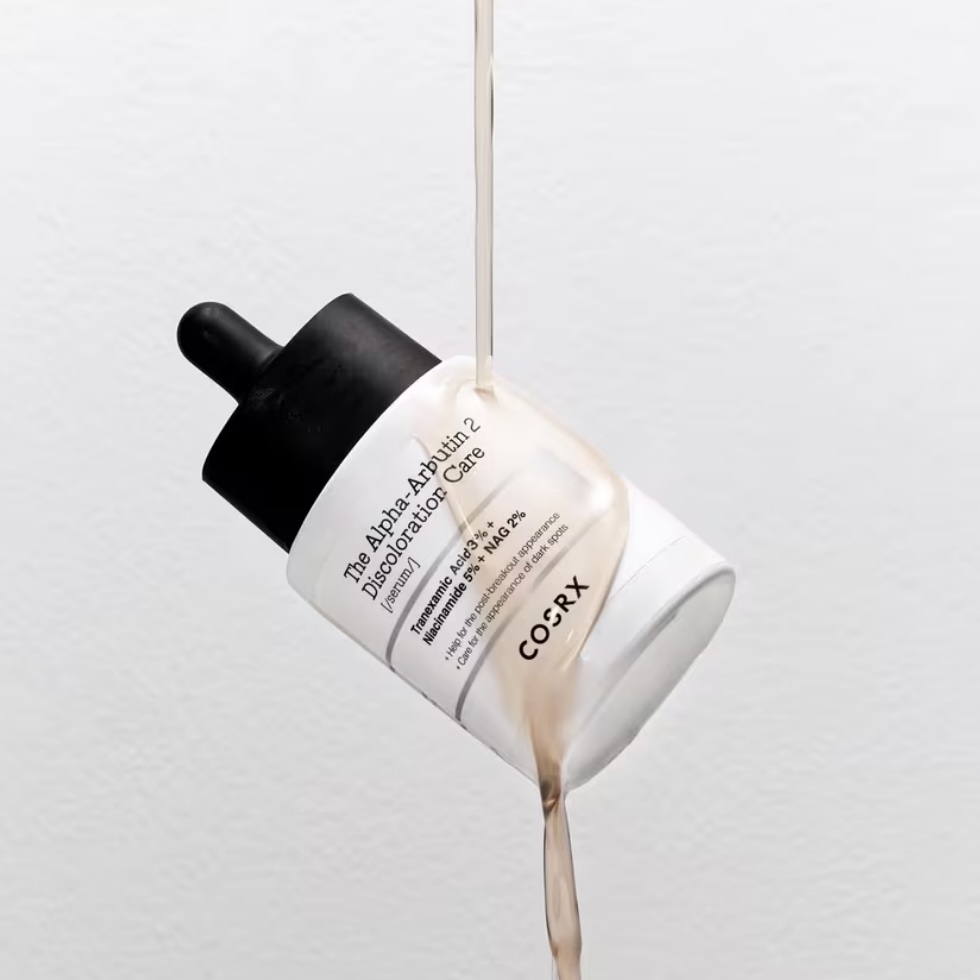 Cosrx The Alpha Arbutin 2 Discoloration Care Serum  سيروم كوزركس للعناية بتغير لون البشرة ألفا أربوتين 2